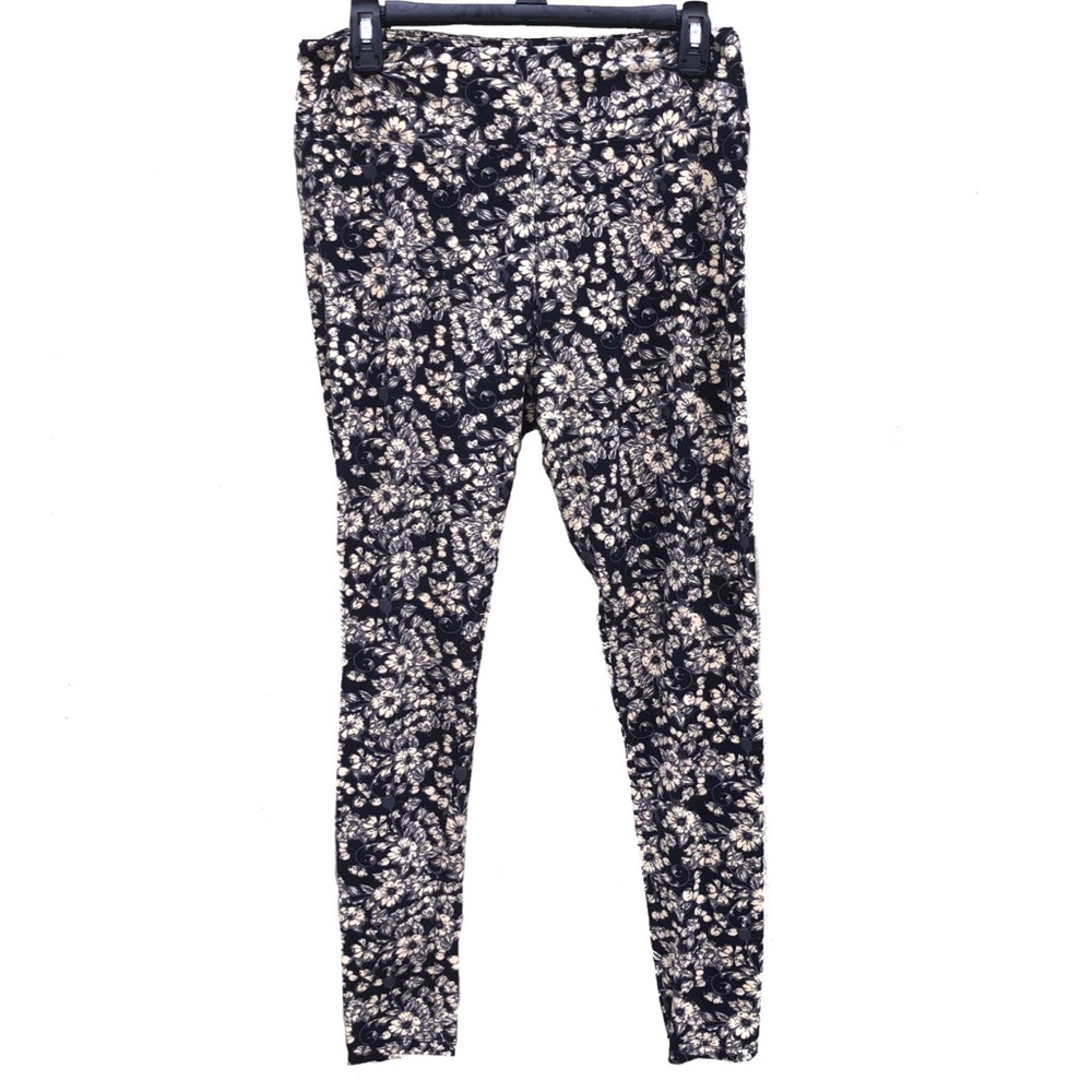 ❄️3/$18❄️ LulaRoe | Tall & Curvy Leggings